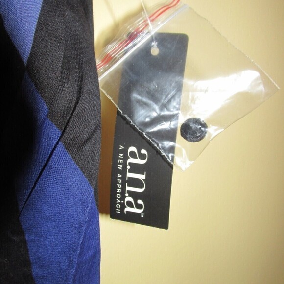 𝅺NEW W TAGS! A.N.A. Women's Size Small Flowy Shirt Top - Picture 3 of 8